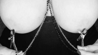 [124.17 MB] - Titty play with nipple clamps - cassiew91