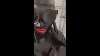 [353.25 MB] - Rubberdoll having a shower - d_rubberdoll