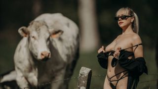 [903.54 MB] - Beautiful girl twirls booty and boobs - Detkov Production