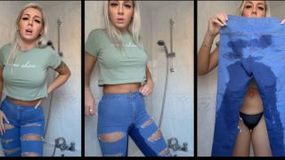 [631.98 MB] - Soaked  my ripped blue jeans - BurstingMeg