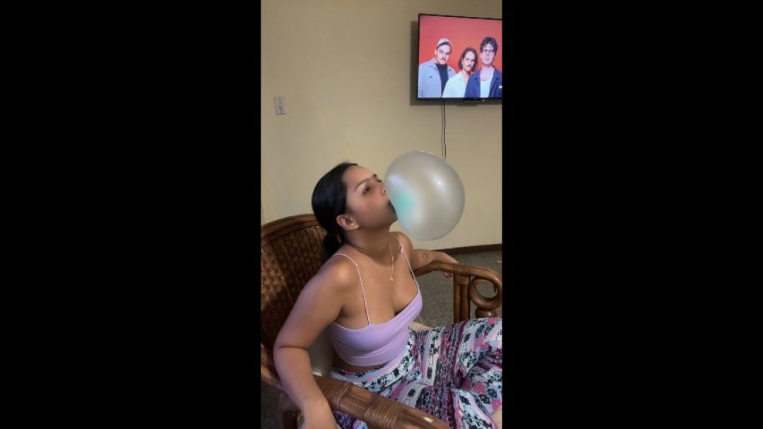 FETISHGEA:just a calm video with bubbles