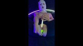 [566.86 MB] - Penetrated by two glowsticks - Slim and Shady