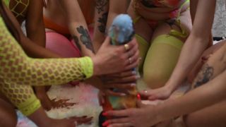 [1.19 GB] - 16'IN HUGE TOY, WHO CAN GET IT IN - AprilPaisleyLB