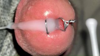 [57.93 MB] - Ruined orgasm & wide open urethra - kev872