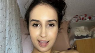 [198.97 MB] - Humping my pillow again - Kitty94491