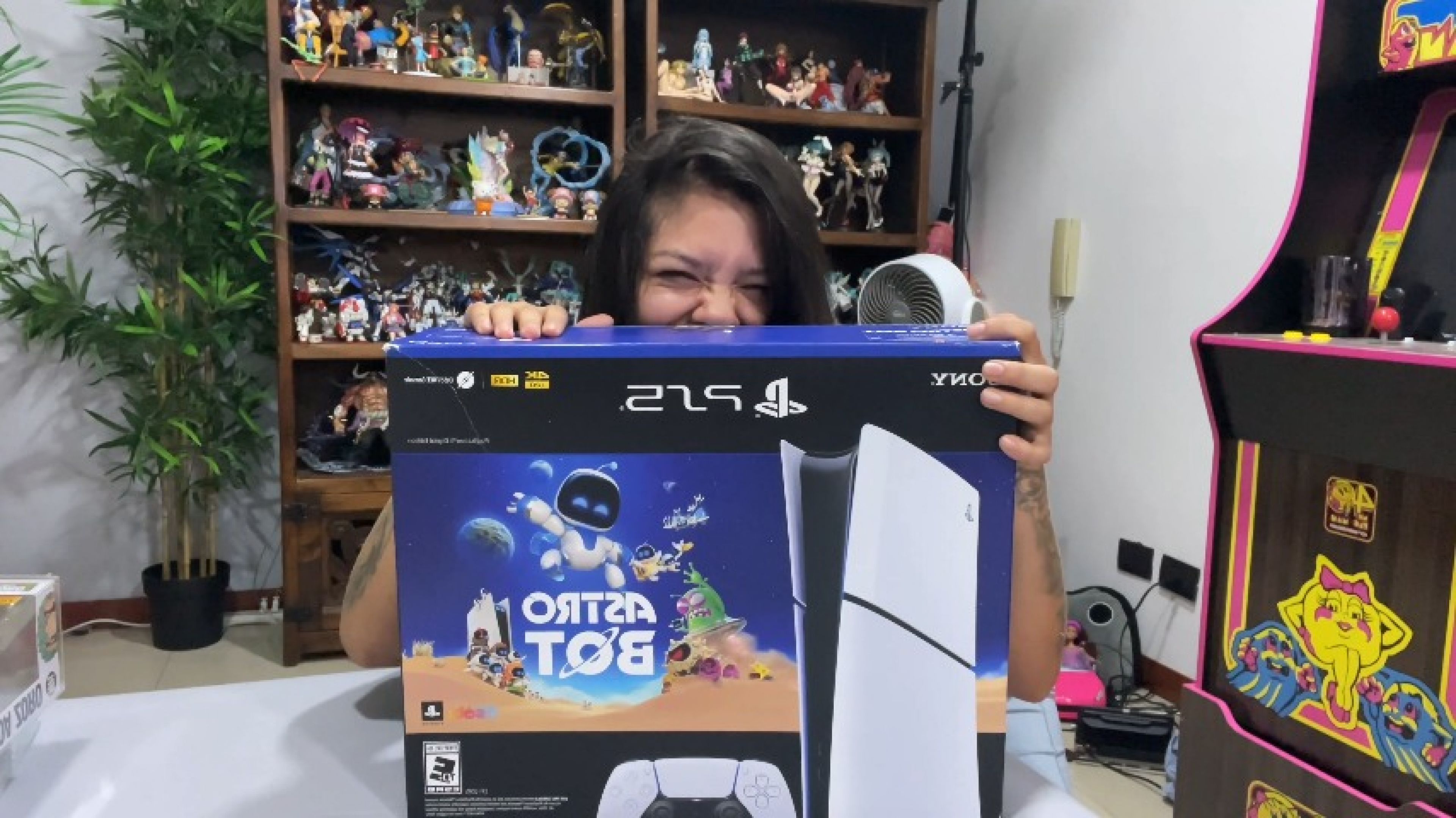 gundamchick:Unboxing Happyness I am a Geek