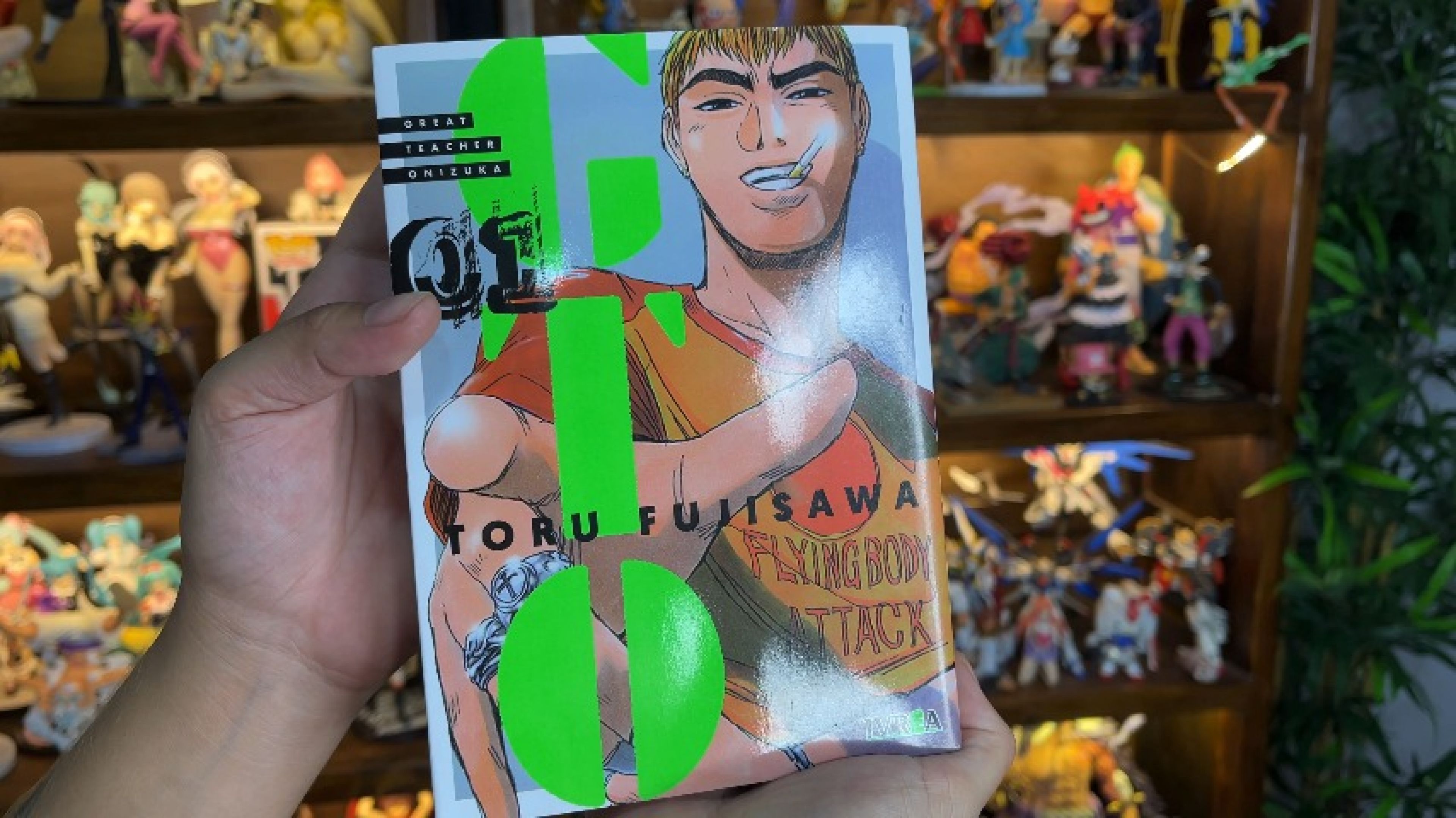 gundamchick:Manga FlipThrough Great Teacher Onizuka GTO) Chill