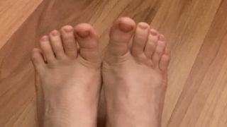 [100.61 MB] - My sexy toes close up - OlgaLove