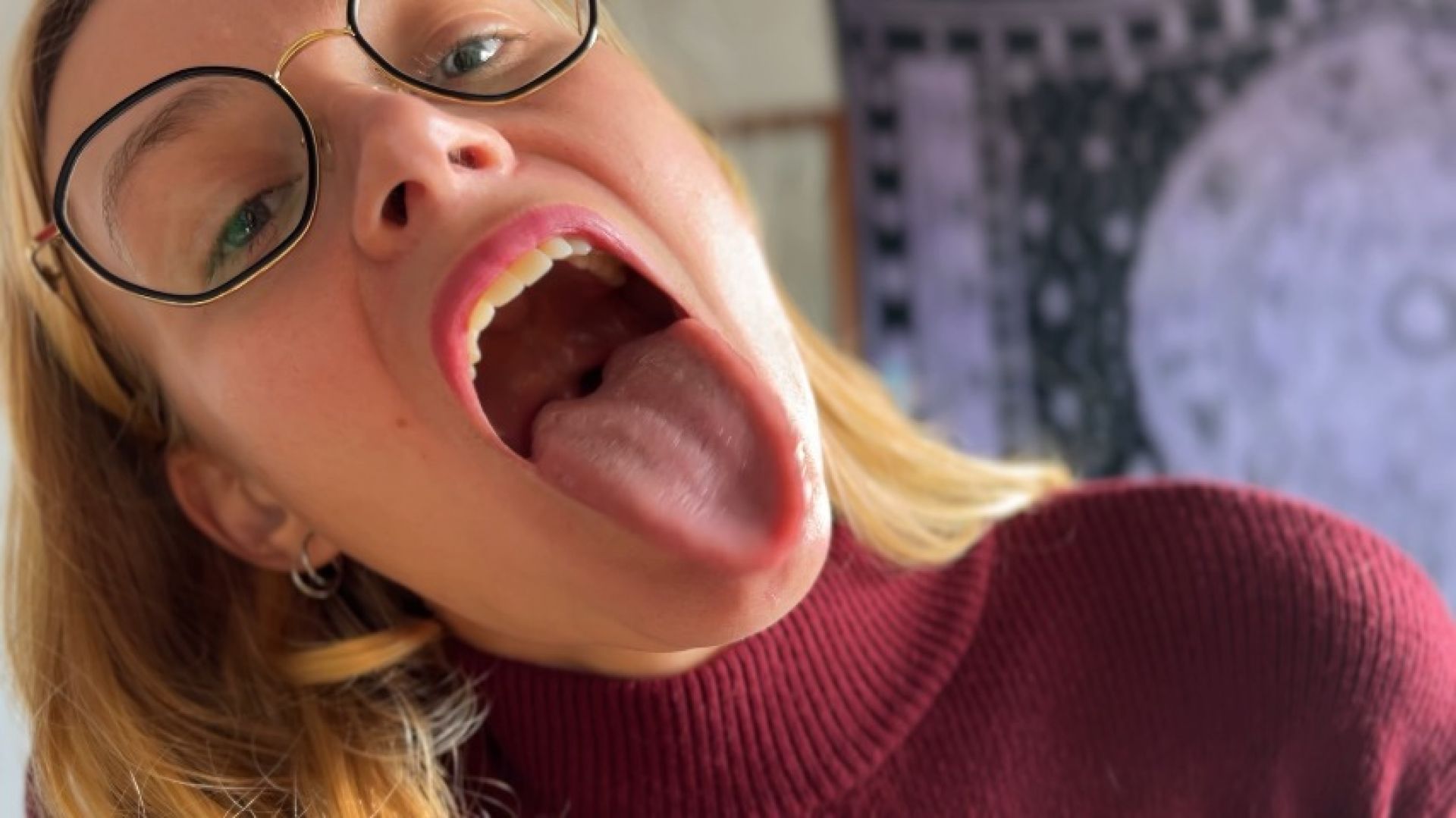 timeforjasper:Dirty tongue fetish - verbal degradation