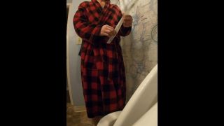 [285.32 MB] - Red Bathrobe Catheter Pee - MagicWand Lemonade