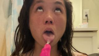 [253.24 MB] - Steamy shower session - Taoxia