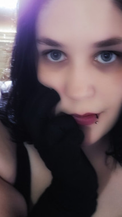 BombshellxoBelle:Playful Fantasy