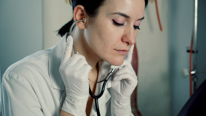 LUXurious Sins BDSM:Naughty Patient - With Miss Flora and Karma