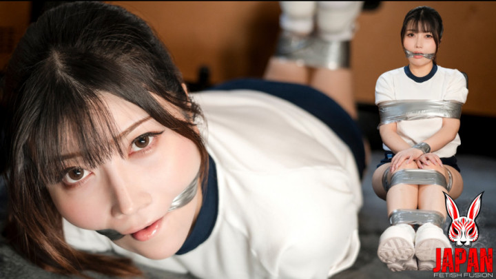 japan_ff:Hinami Ishikawa taped in van with panties pulled down 4K