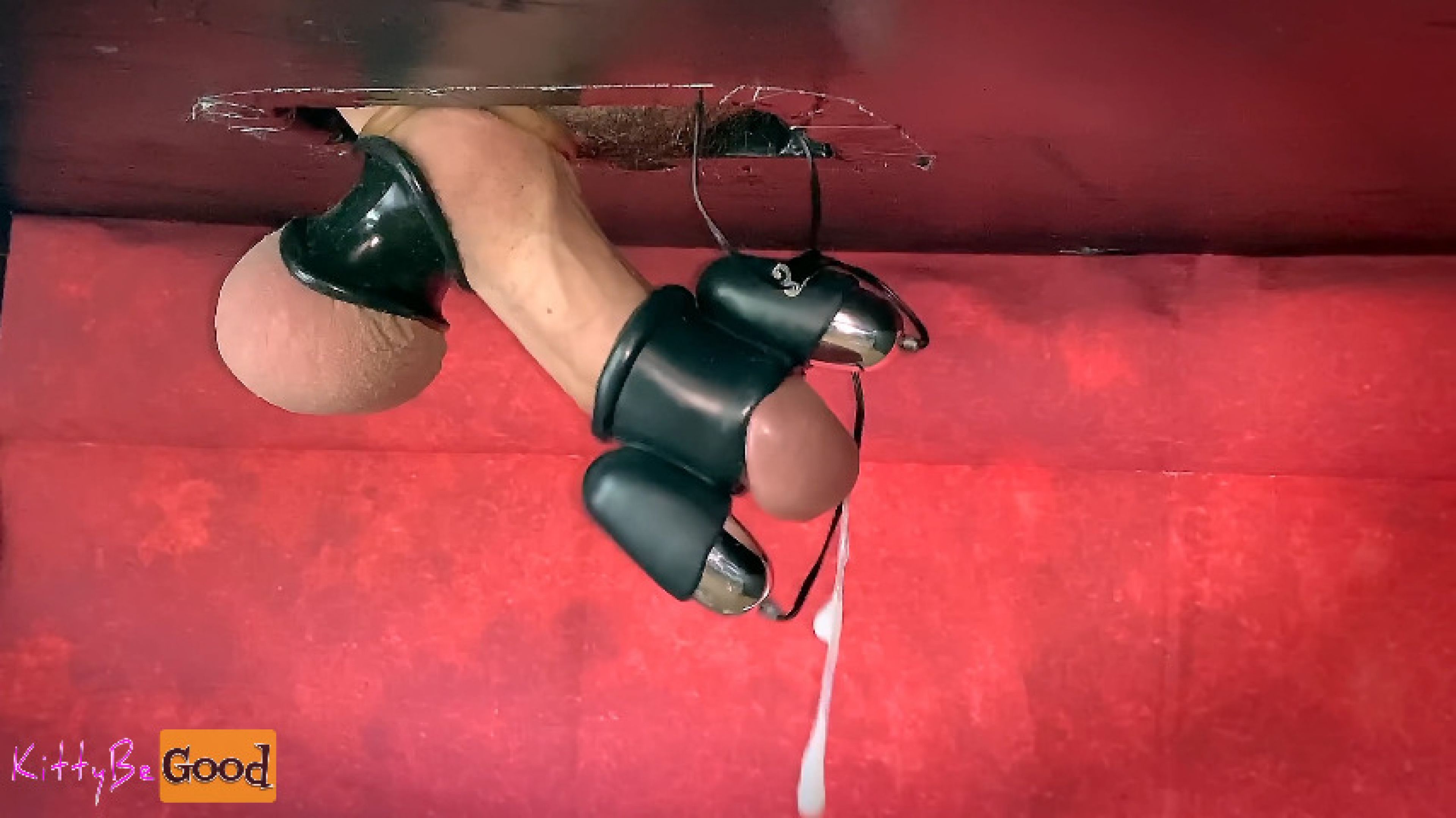 BigDicks,Cumshots,Edging,SoloMale,Vibrator