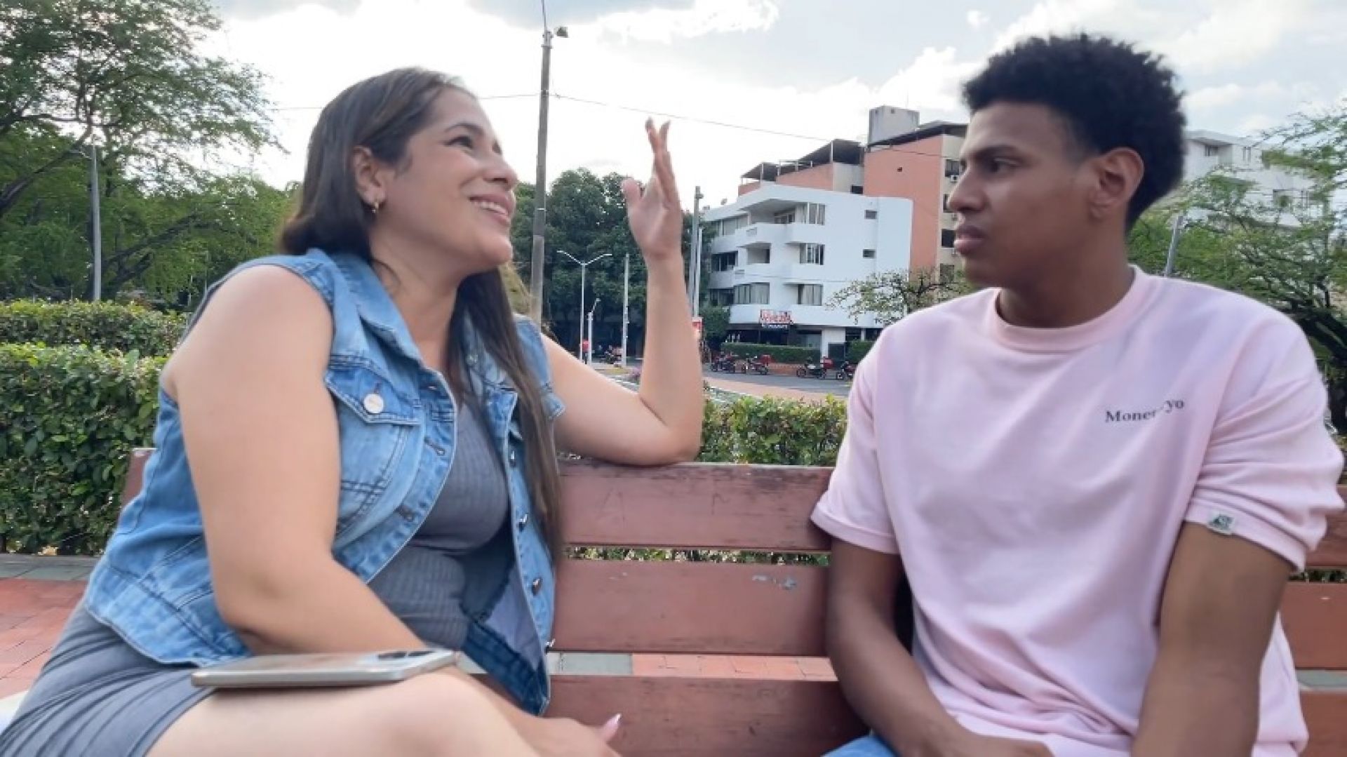 Gerardotcd:mature womam intes me to her house for sex
