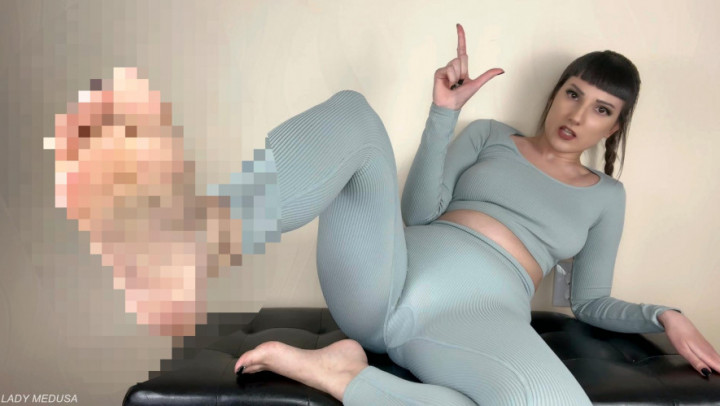 hungariangoddess:Pathetic loser pixel feet JOI