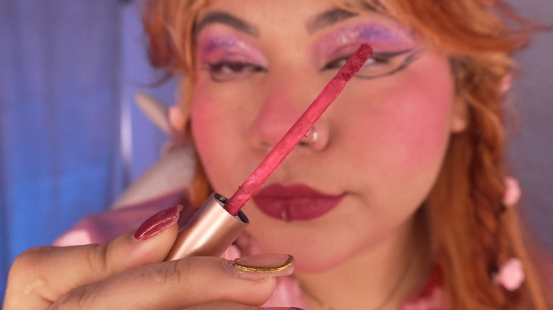 samantalovx:makeup with a lot of color, removing it