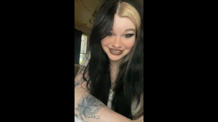 ManicDoll:You Should Be Cumming More
