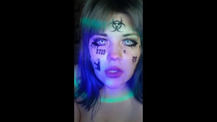 who_wanna_lana:Makeup seduction