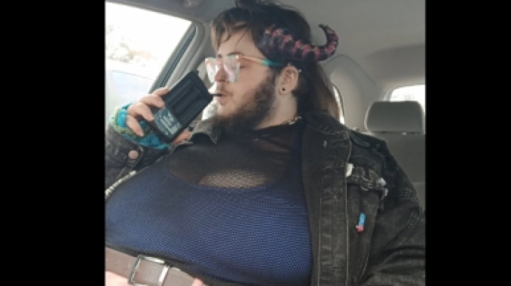 Riley Ransom:Alt FTM vapes in car and ignores you