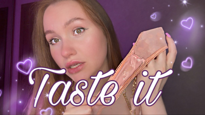 JaneBlossom:sucking my wet panties losing control