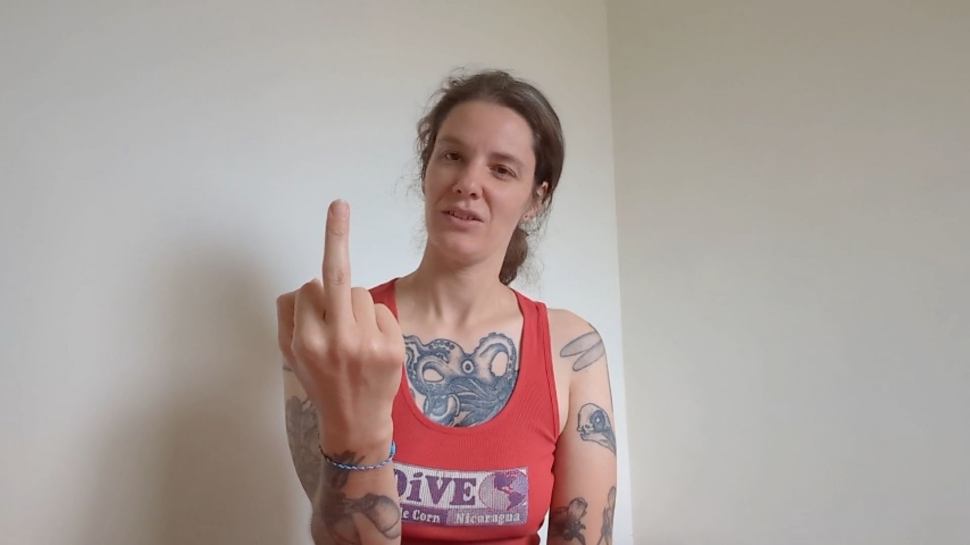 DreamCrusherGiantess:Mean wedgie
