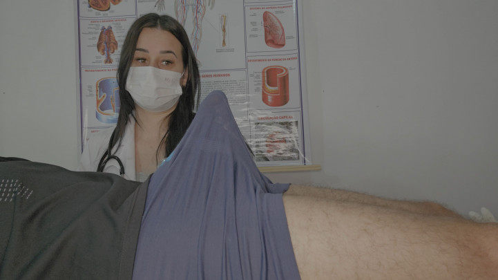 Jennyferpimenta:Nurse cares for patient with priapism