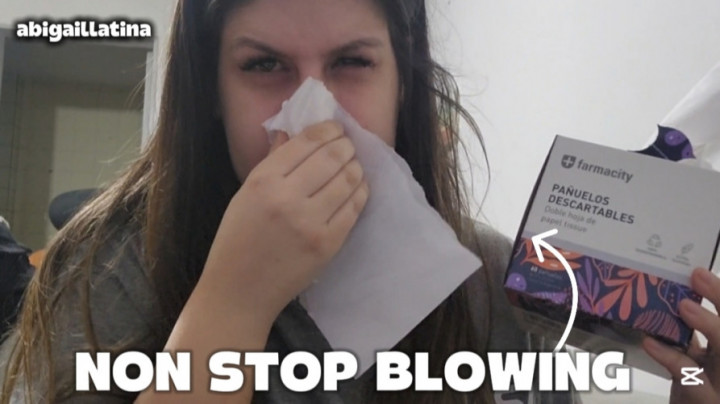 abigaillatina:Gifted Tissue Box: Nonstop Nose Blowing Real Mucus