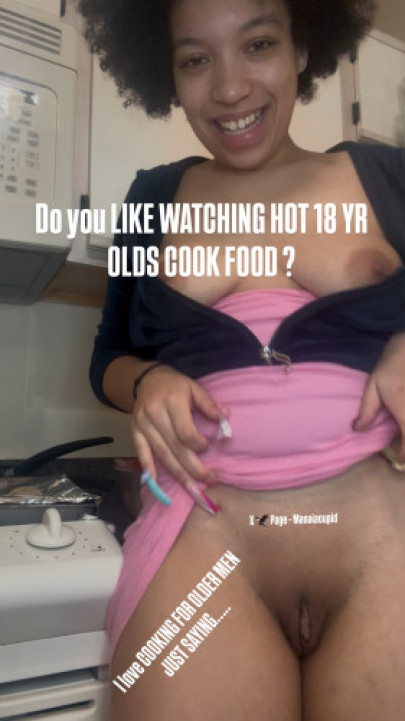 Luckyy777:Do You Like Watching Hot 18 YR Old Cook