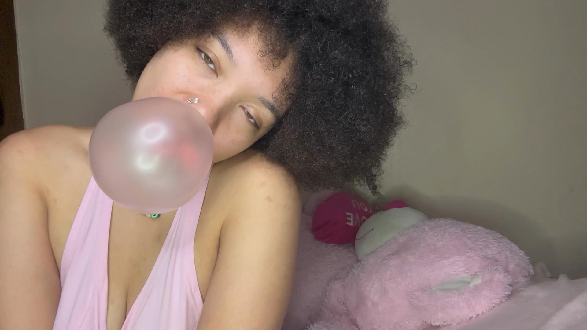 Luckyy777:Miss. Lil ATTITUDE