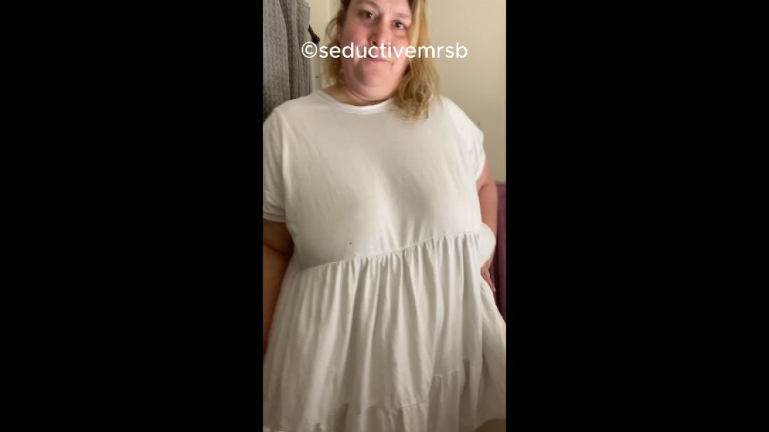 MILFyMrsB:Striptease Gone Wild