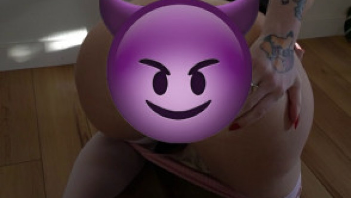 DeathbyCutenesz:My first anal video - Anal toy training