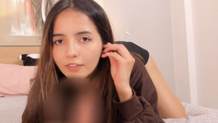 RaychellBlack:A blowjob, a striptease, and a perfect doggy finish