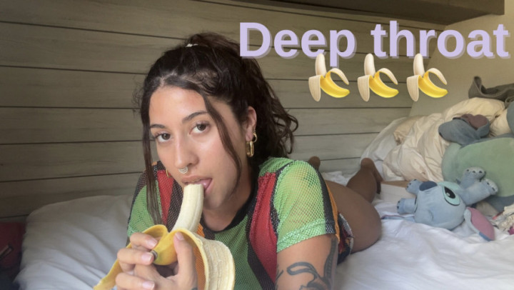 Fiouniverse:Sucking my banana