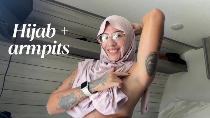 Fiouniverse:Hijab + Dirty armpits worship