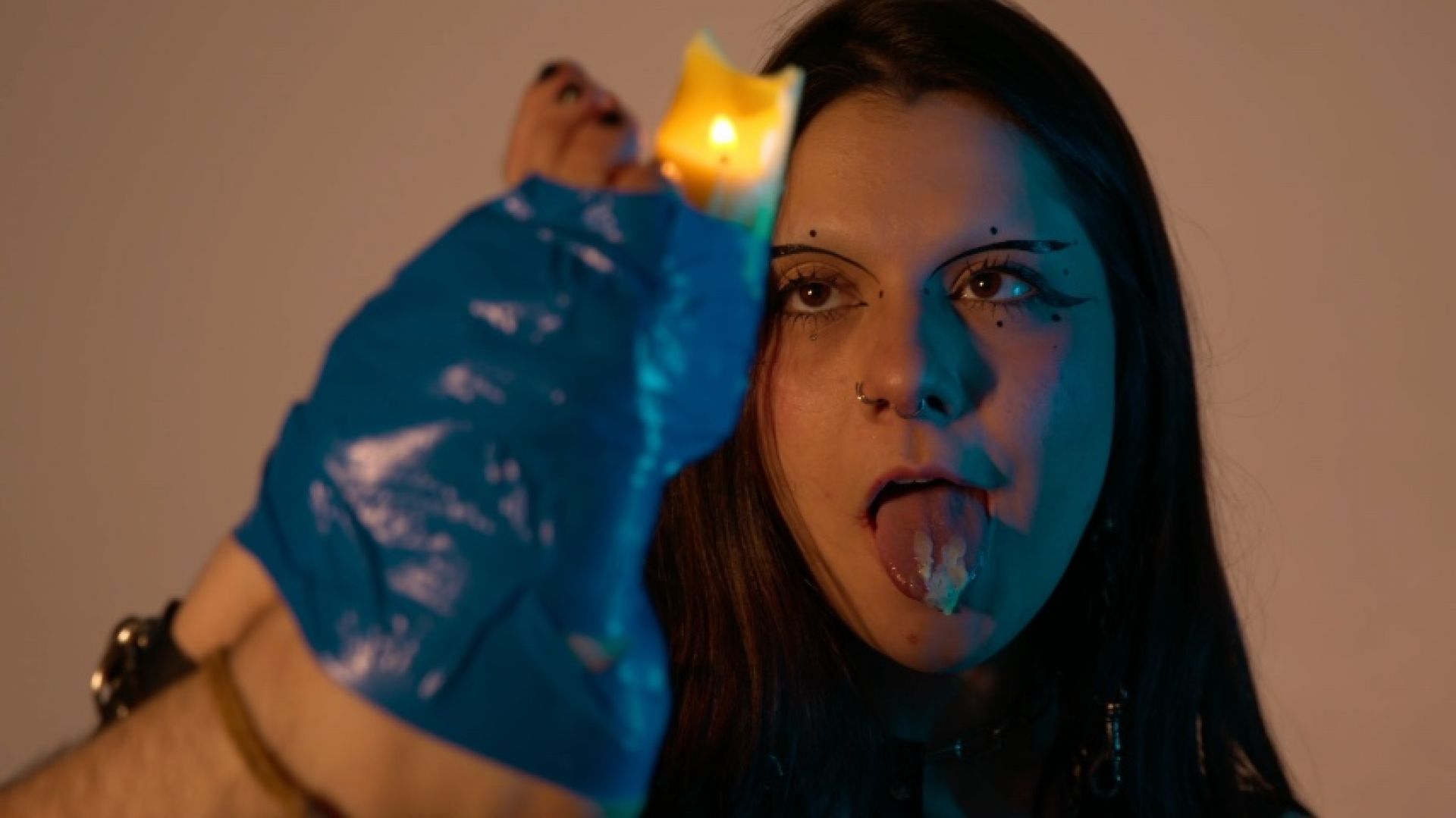 EvolFeet:Some Wax Might Go Down Your Throat Today