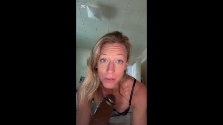 JodisLips:Step M O M  catches you jacking off your BBC
