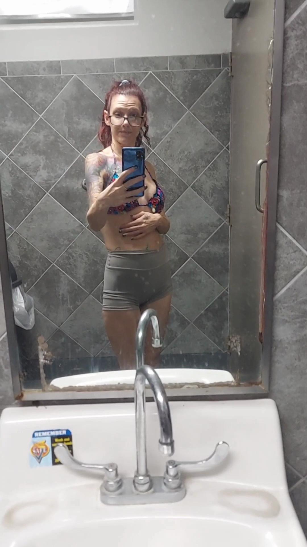 Yournaughtysuccubus:Hiding my Pee with a Trash Can in Public Bathroom