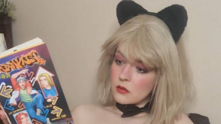 VintageVirgo:Anime catgirl gets horny reading a manga