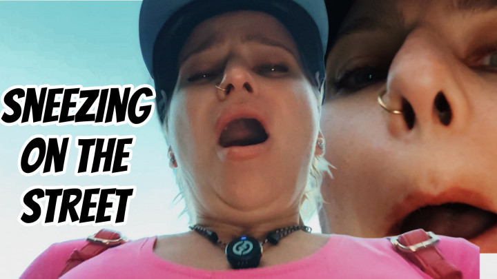 Hotcamlive:Sneezing in the Park! Sniffing Powder for Real Sneezes 4K
