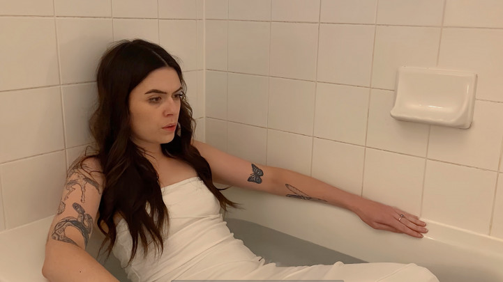 yesmissgwen:Ice Bath and Recovery