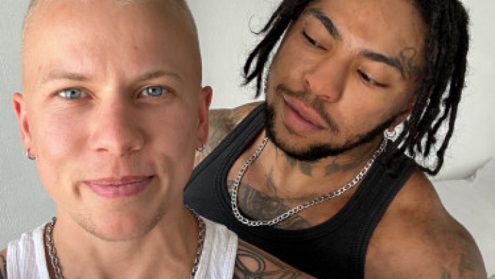 Maiconvinicius:fucking the german's pussy, arrived in brazil and was greete