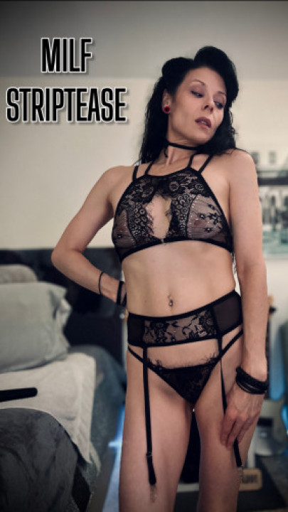 VixiesFantasies:Striptease Lingerie SALE Black Lace