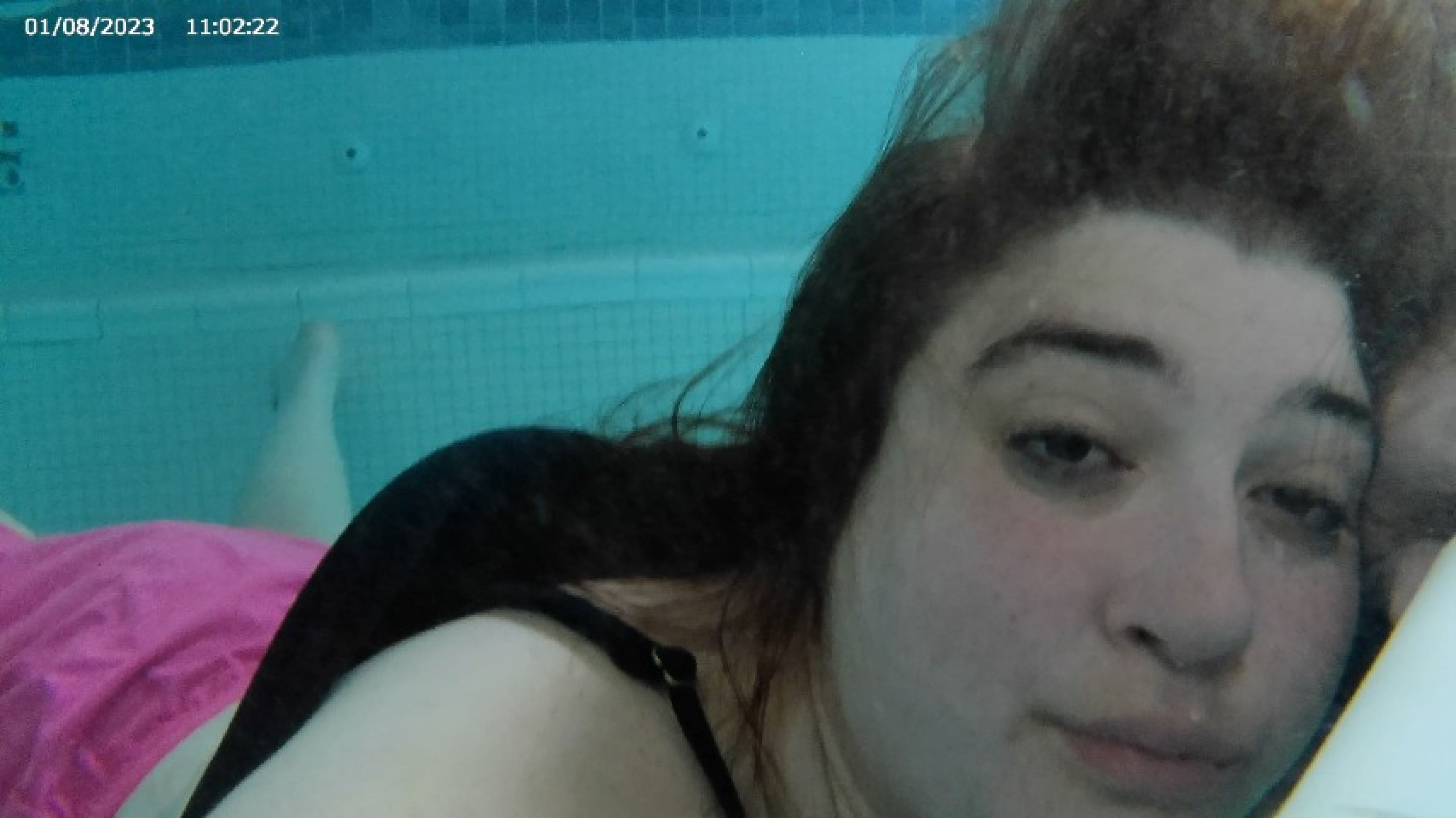 Tonguegirl90:curious happy mermaid