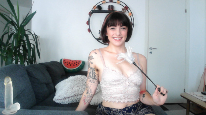 Littlest Bean:slutty maid cleans master's cock with her asshole