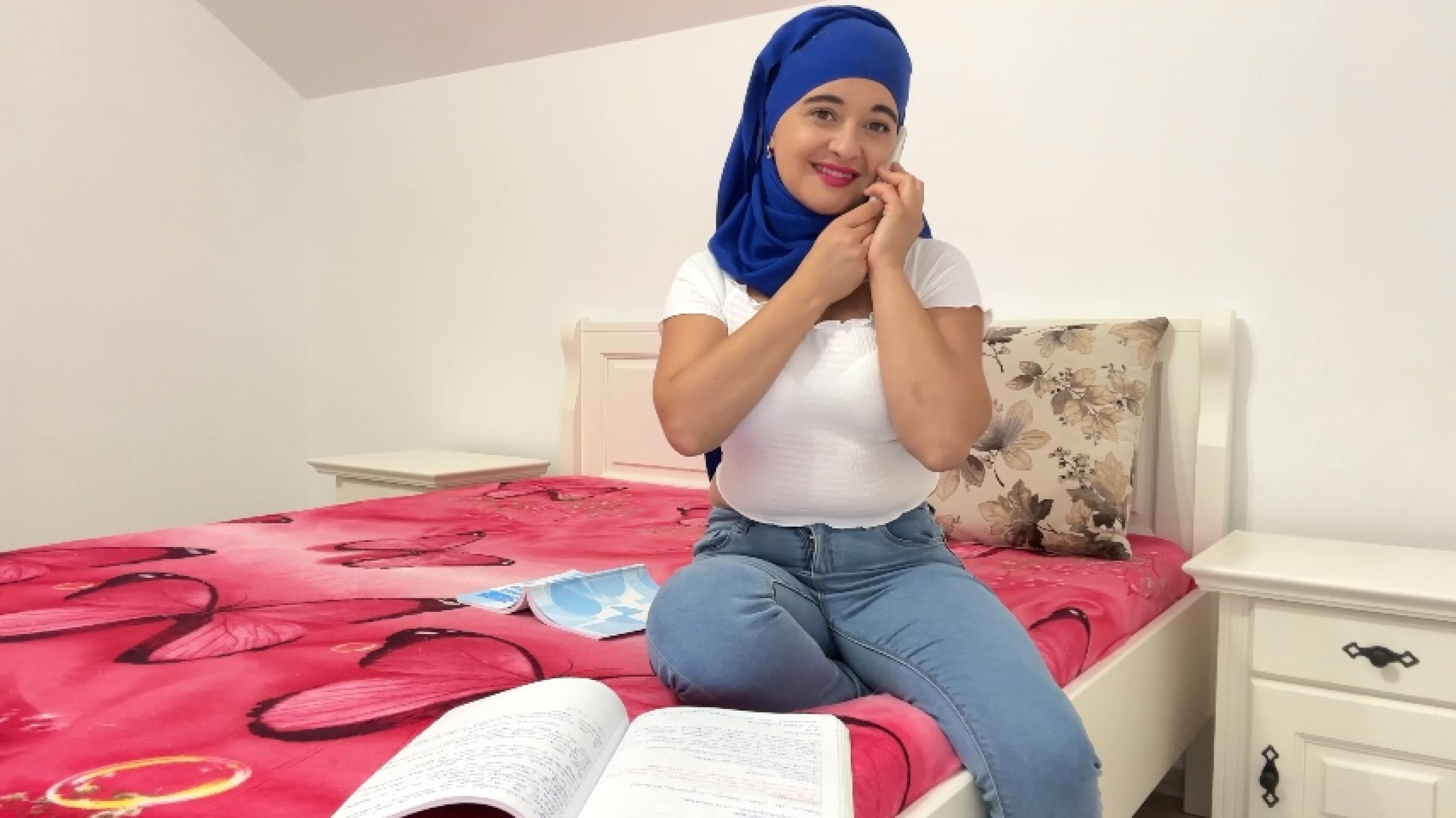 Naseeraa:Horny Student S Naughty Study Session