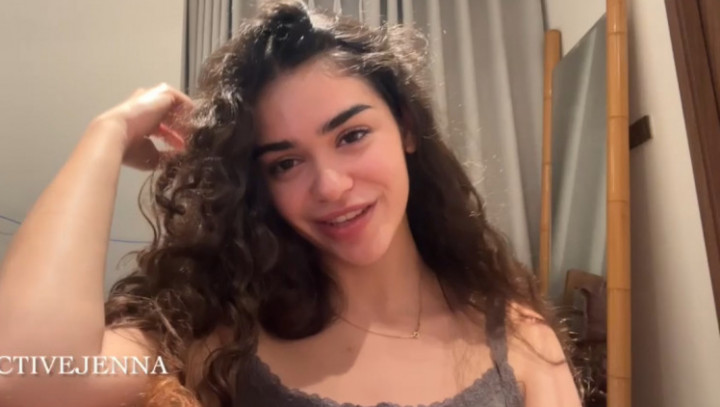 AddictiveJenna:Just do it, stupid! blackmail fantasy task 2 - humiliation