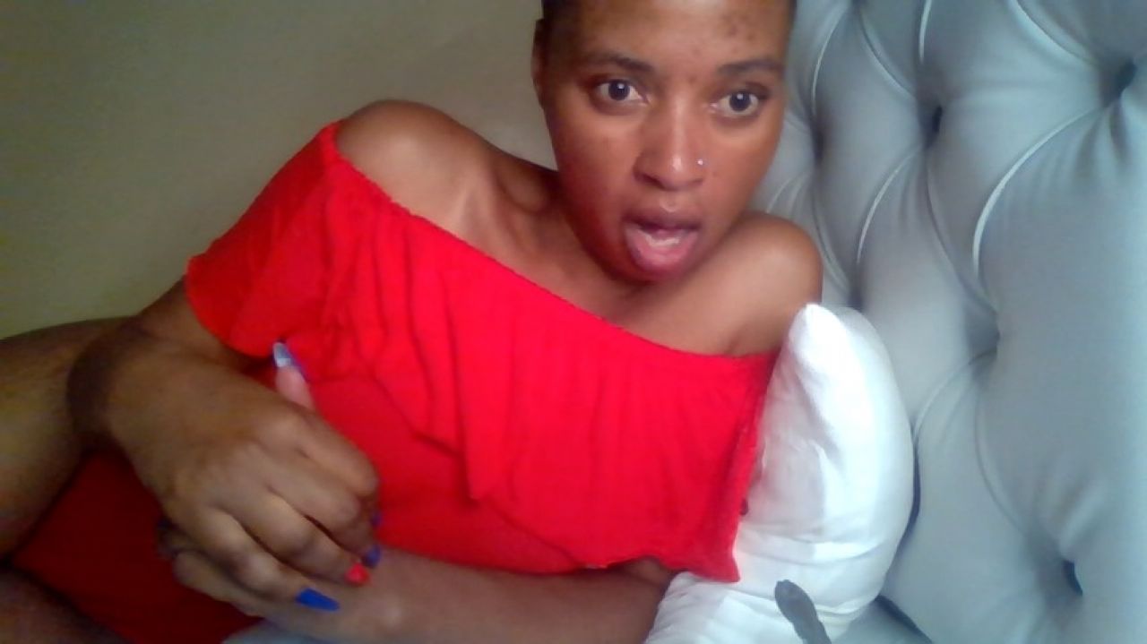 HairyAlicia:Burping