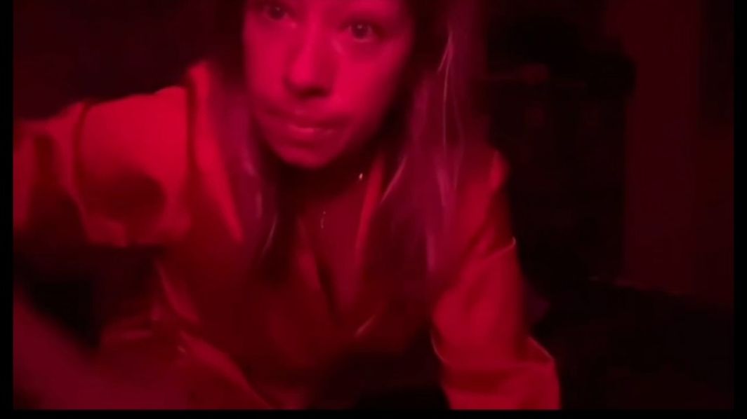 NinaLuvSins:StepMommy in Her Red Robe Farts For You